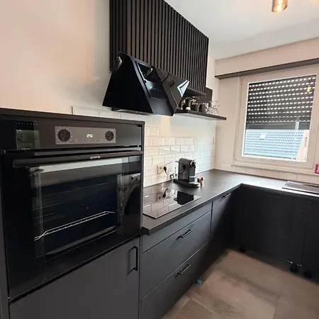 Dean - 20 Min Zur Messe U Flughafen Appartement
